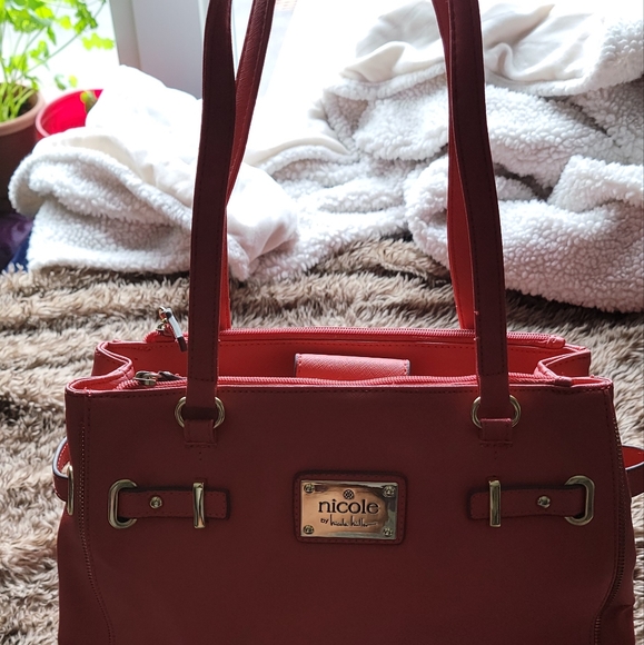 Newer purse - Picture 7 of 7